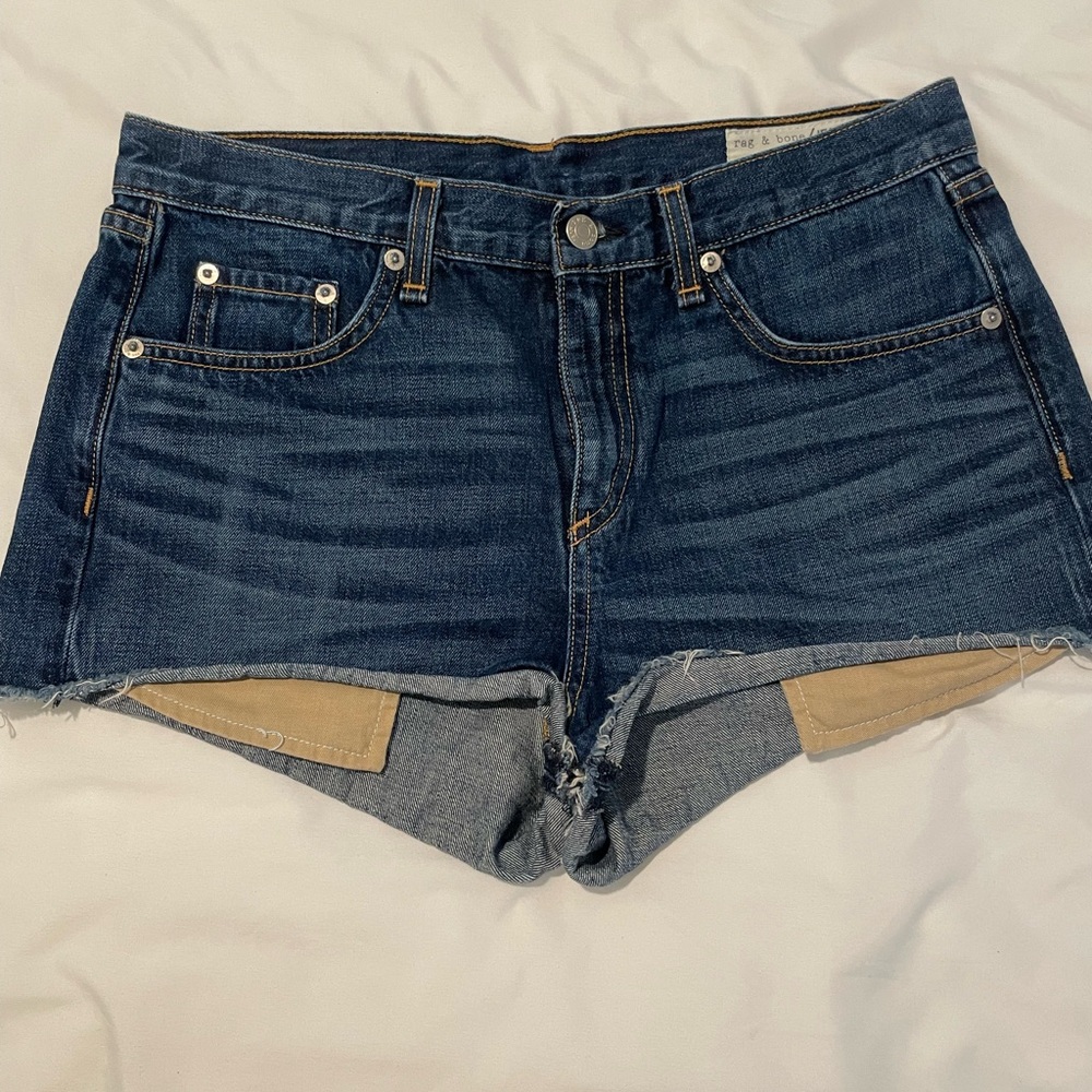NWOT - Rag & Bone Mila Short - size 28 - color Doheny